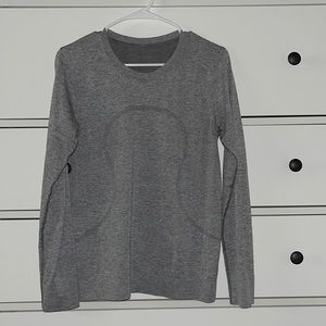Lululemon swiftly relaxed long sleeve